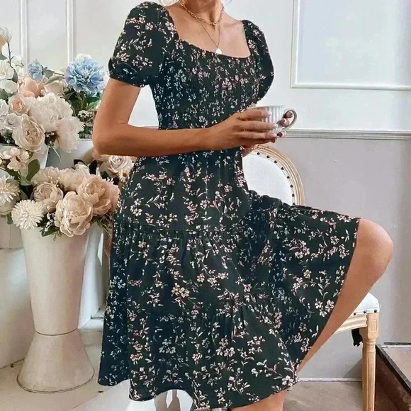 boho Floral Print Puff Sleeve Shirred Layered Hem Dress green - Picture 5 of 5